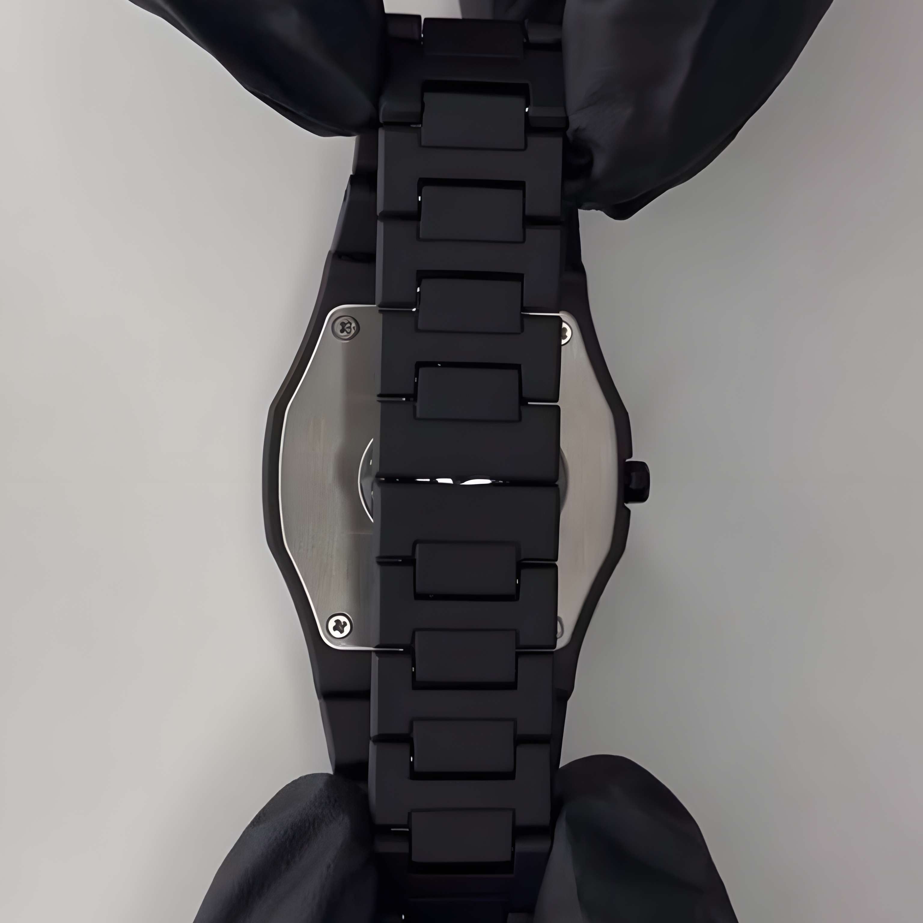 Arabic Aura Watch – Elegant Black Wristwatch with Arabic Numerals
